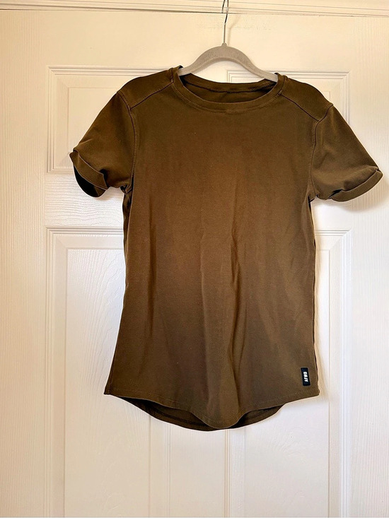 AFWD Tops - AFWD Olive Brown Short Sleeve Athletic T-Shirt Curved Hem Small
